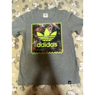 アディダス(adidas)のadidasTシャツ(Tシャツ(半袖/袖なし))