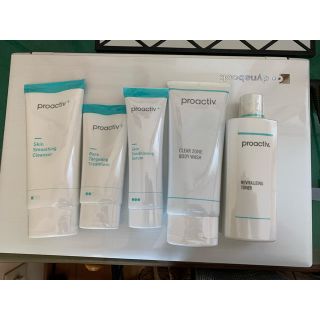 プロアクティブ(proactiv)のプロアクティブ フェイス&ボディセット(フェイスケア/美顔器)