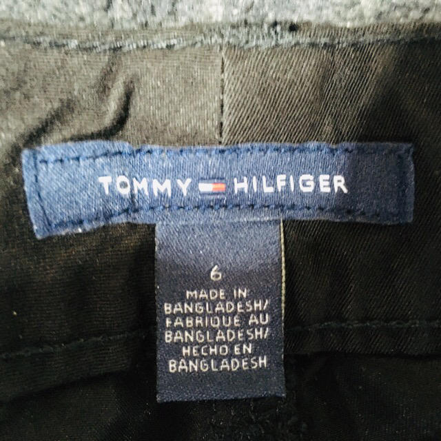 TOMMY HILFIGER(トミーヒルフィガー)のTommy Hilfiger トミー　ハーフパンツ レディースのパンツ(ハーフパンツ)の商品写真