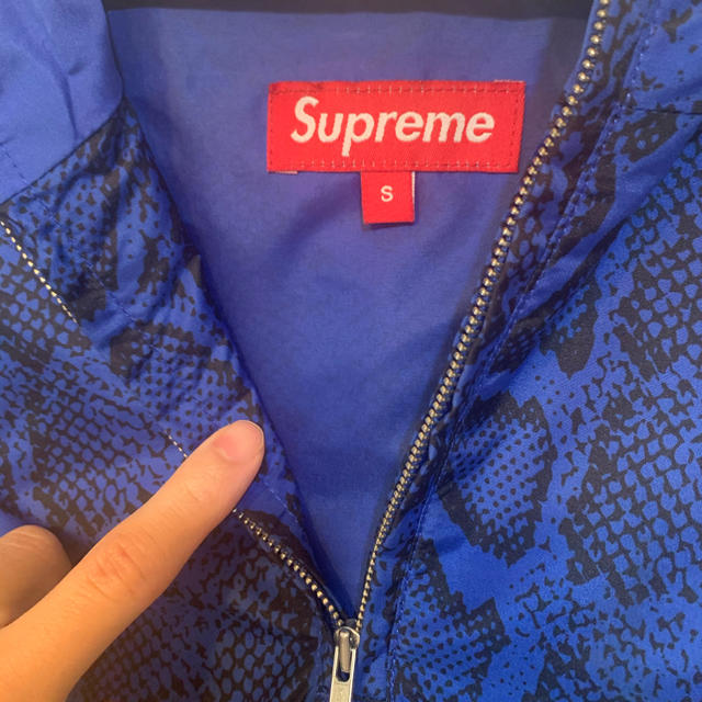 Supreme(シュプリーム)のシュプリーム　supreme ナイロンパーカー メンズのジャケット/アウター(マウンテンパーカー)の商品写真