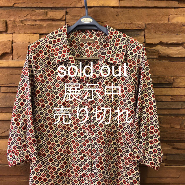 柄のワンピース　sold out。ワンピース