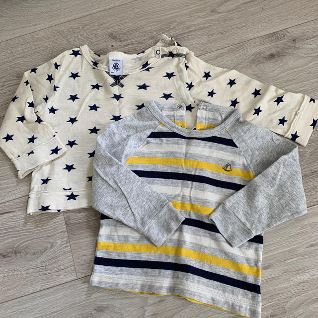 PETIT BATEAU(プチバトー)のカットソー  キッズ/ベビー/マタニティのベビー服(~85cm)(シャツ/カットソー)の商品写真