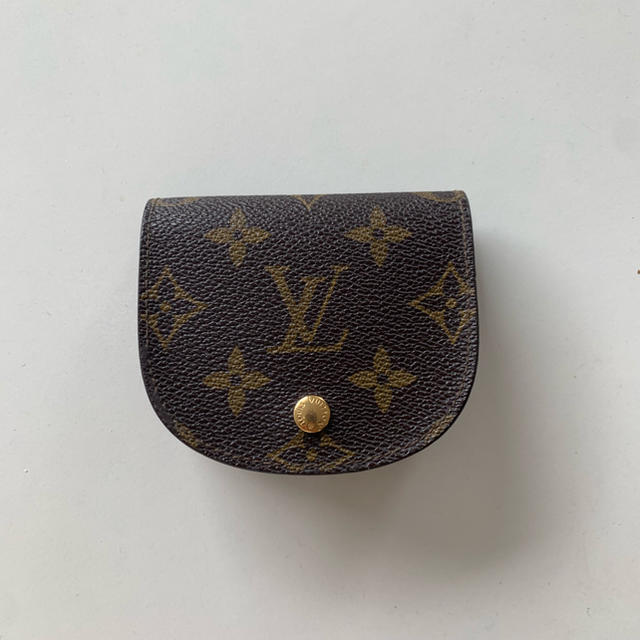 〇 LOUIS VUITTON ポーチ