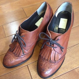 スピックアンドスパン(Spick & Span)のレザーレースアップパンプス(ハイヒール/パンプス)