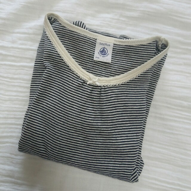 PETIT BATEAU(プチバトー)のプチバトー パジャマ 3ans キッズ/ベビー/マタニティのキッズ服女の子用(90cm~)(パジャマ)の商品写真