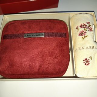 ローラアシュレイ(LAURA ASHLEY)のLAURA ASHLEYポーチセット(ポーチ)