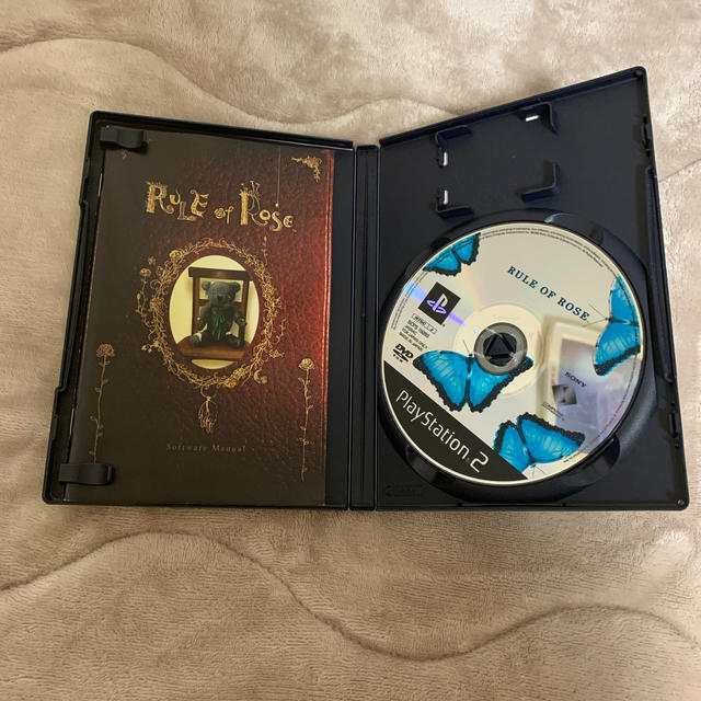 PlayStation2(プレイステーション2)のRULE of ROSE（ルール オブ ローズ） PS2 エンタメ/ホビーのゲームソフト/ゲーム機本体(家庭用ゲームソフト)の商品写真