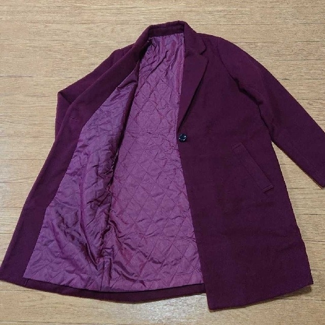 チェスターコート ロングコート ボルドー キルティング 中綿 メンズのジャケット/アウター(チェスターコート)の商品写真
