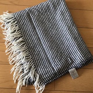 ムジルシリョウヒン(MUJI (無印良品))の無印良品 ひざ掛け ブランケット ウール100%  ネイビー(おくるみ/ブランケット)