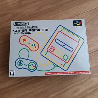 任天堂　クラシックミニ　スーパーファミコン(家庭用ゲーム機本体)