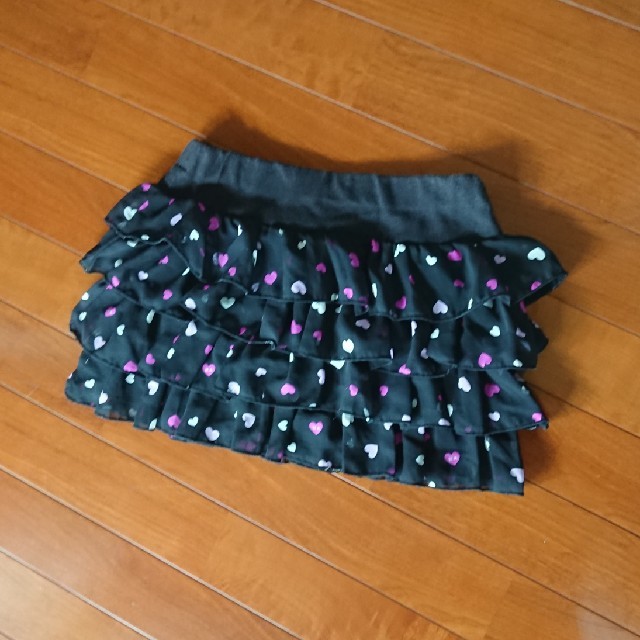 HusHush(ハッシュアッシュ)のHUSHUSH  スカート 130 キッズ/ベビー/マタニティのキッズ服女の子用(90cm~)(スカート)の商品写真