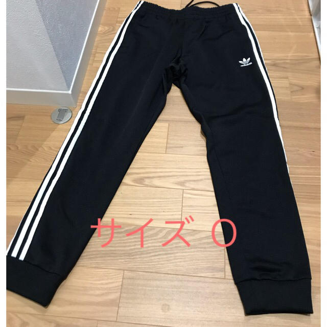 adidas(アディダス)のアディダス　トラックパンツ メンズのパンツ(その他)の商品写真