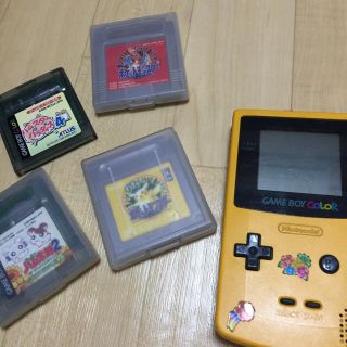 ゲームボーイカラー ソフト4点(家庭用ゲーム機本体)