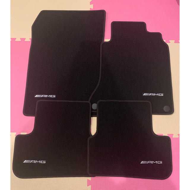 メルセデスベンツ CLAクラス初期型 AMGフロアマット ほぼ新品