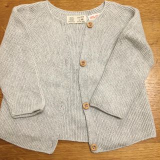 ザラキッズ(ZARA KIDS)のZARA 3/6month 68㎝　ライトグレーカーディガン(カーディガン/ボレロ)