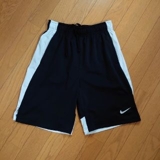 ナイキ(NIKE)の専用☆ナイキ ハーフパンツ150～160(パンツ/スパッツ)