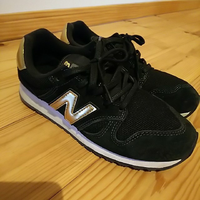 New Balance(ニューバランス)の専用 new balance 23.5cm レディースの靴/シューズ(スニーカー)の商品写真