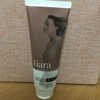 シセイドウ(SHISEIDO (資生堂))のティアラ　トリートメント　カラーリンス(その他)