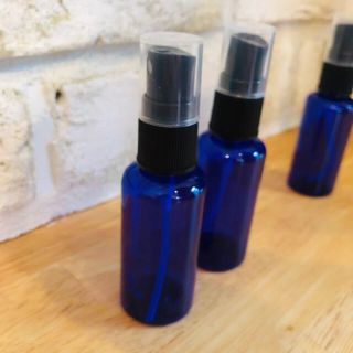 遮光スプレーボトル＊3本(30ml×2本と50ml×1本)在庫最後(ボトル・ケース・携帯小物)