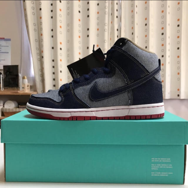 NIKE(ナイキ)のNIKE SB DUNK HI QS リースデニム❗️ メンズの靴/シューズ(スニーカー)の商品写真