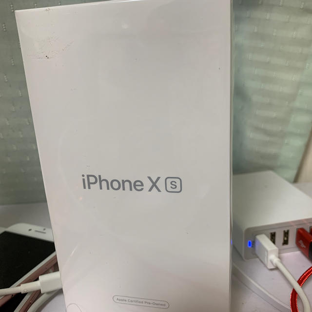 iPhoneXs 256ギガ SIMフリー スペースグレイ 新品未開封