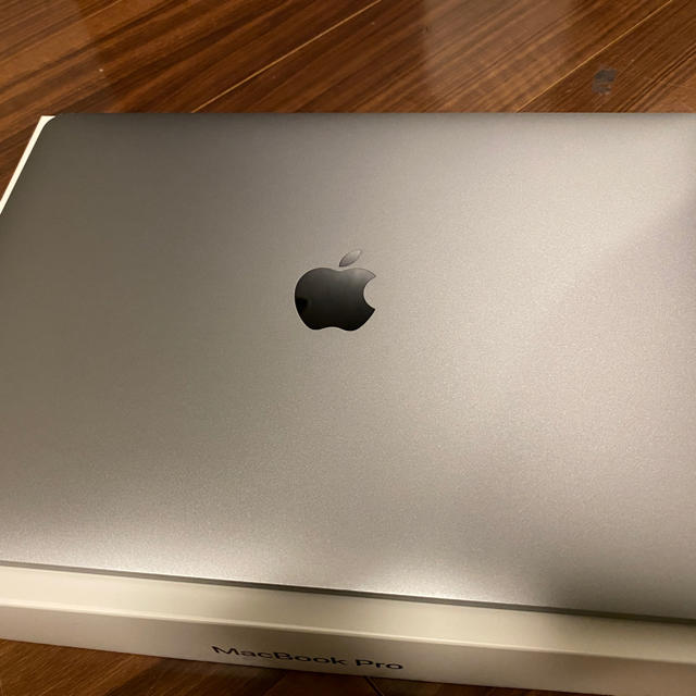 Mac (Apple) - Macbook pro 2016 13インチ　touch bar