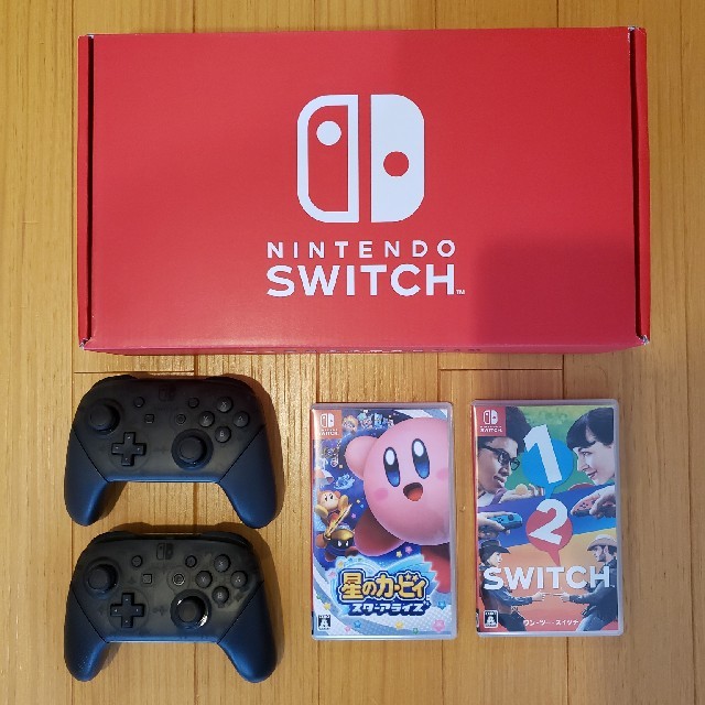 Nintendo Switch セット(本体・プロコン２機・ソフト２本)エンタメ/ホビー
