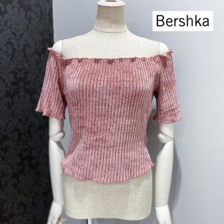 ベルシュカ(Bershka)のベルシュカ ◆ くすみピンク リブ オフショルダー トップス カットソー  (カットソー(半袖/袖なし))