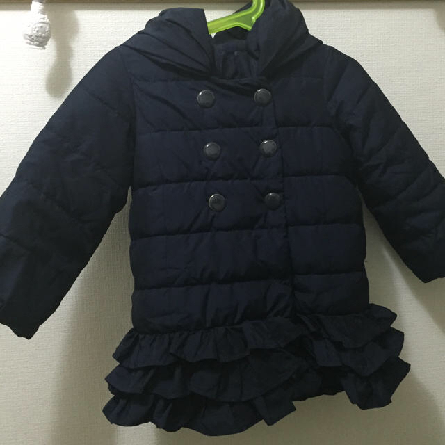 babyGAP(ベビーギャップ)のgapフリルダウン キッズ/ベビー/マタニティのキッズ服女の子用(90cm~)(コート)の商品写真