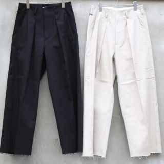 サンシー(SUNSEA)の【saby サバイ】HEVY OZ TUCK BAGGY / BLACK(デニム/ジーンズ)