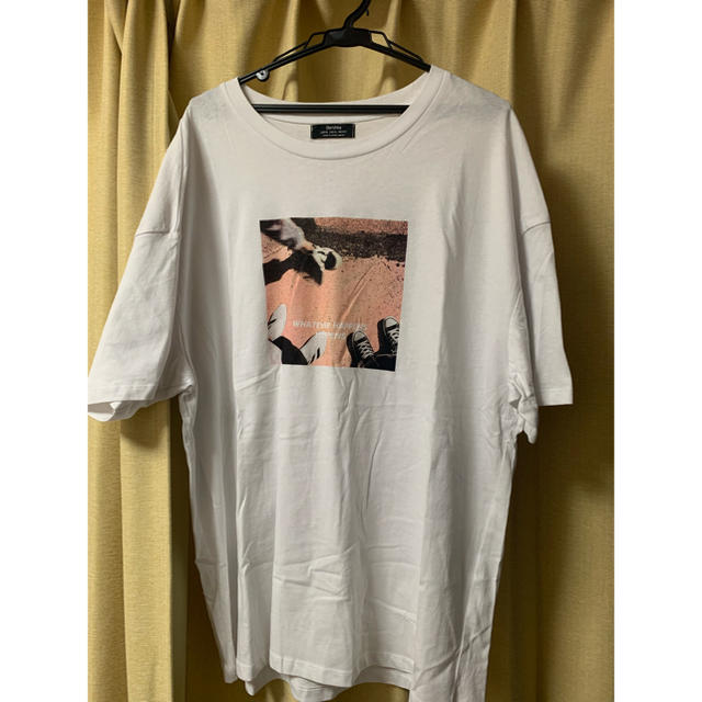 Bershka(ベルシュカ)のBershka 半袖白Tシャツ メンズのトップス(Tシャツ/カットソー(半袖/袖なし))の商品写真