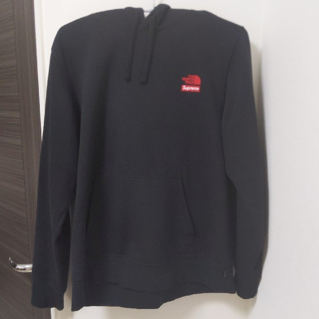 Lサイズ　supreme the north face hoodie
