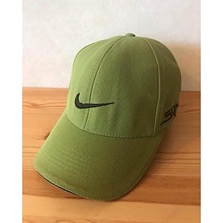 ナイキ(NIKE)の【美品】NIKE  ONE キャップ帽子 ☆グリーン☆ドライメッシュ ストレッチ(キャップ)