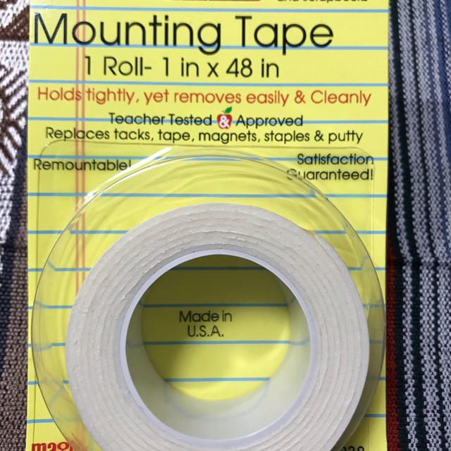 最終特価　Mountings Tape Removable USA製✖️12個 インテリア/住まい/日用品のインテリア/住まい/日用品 その他(その他)の商品写真