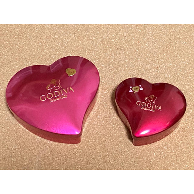 chocolate(チョコレート)のGODIVA 空き缶セット インテリア/住まい/日用品のインテリア小物(小物入れ)の商品写真