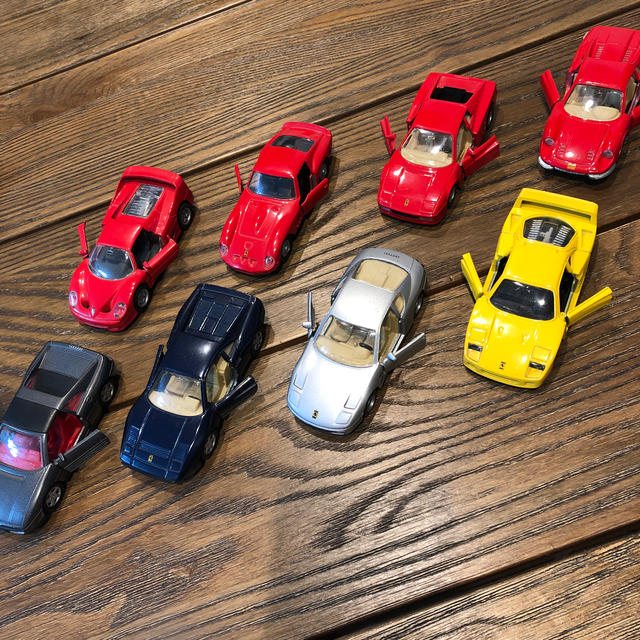 Ferrari(フェラーリ)のフェラーリ　ミニカー　セット　ポルシェ エンタメ/ホビーのおもちゃ/ぬいぐるみ(ミニカー)の商品写真