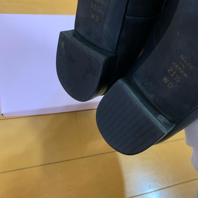 DIANA(ダイアナ)の自粛解禁祝✨限定値下！DIANA本革レオパードローファー21.5cm レディースの靴/シューズ(ローファー/革靴)の商品写真