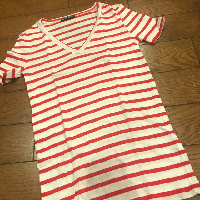 PETIT BATEAU(プチバトー)のプチバトー　針抜きマリニエールVネック半袖Tシャツ レディースのトップス(Tシャツ(半袖/袖なし))の商品写真