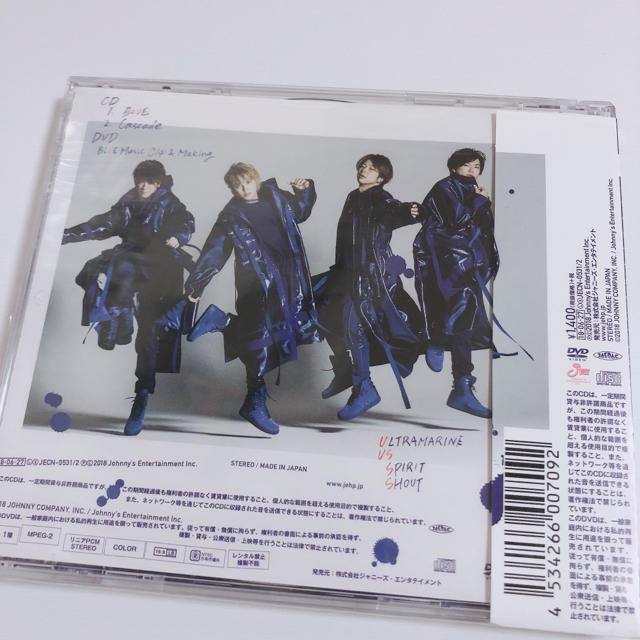 NEWS(ニュース)のNEWS BLUE CD エンタメ/ホビーのCD(ポップス/ロック(邦楽))の商品写真