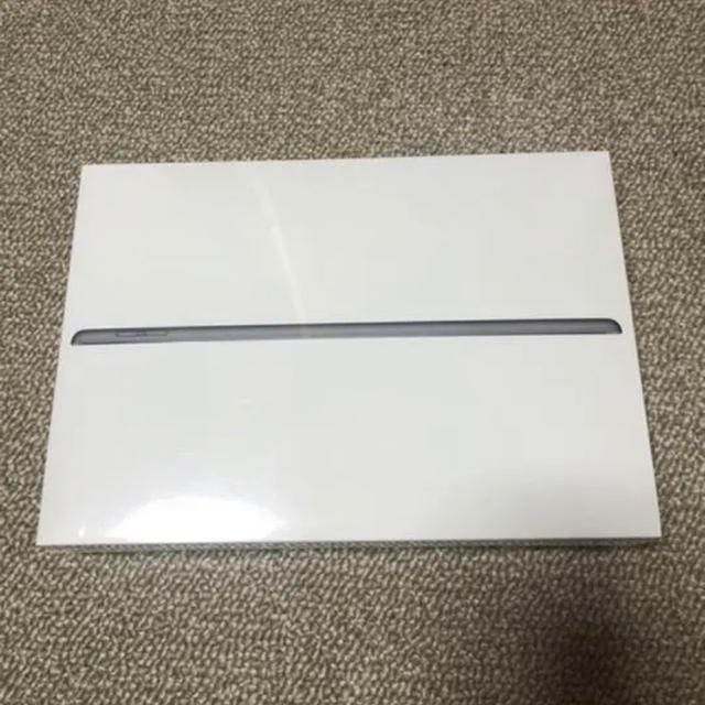 【新品未使用品】Apple iPad 10.2インチ スペースグレイPC/タブレット