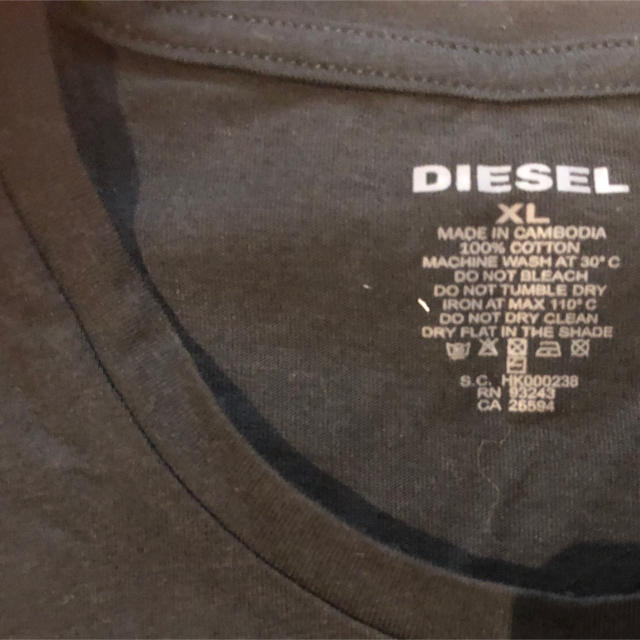 DIESEL(ディーゼル)のDIESEL 黒Tシャツ メンズのトップス(Tシャツ/カットソー(半袖/袖なし))の商品写真