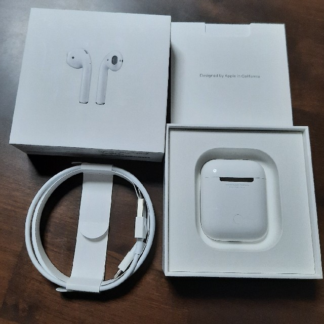 Apple Airpods 2 エアーポッズ 正規品 おまけ付きオーディオ機器