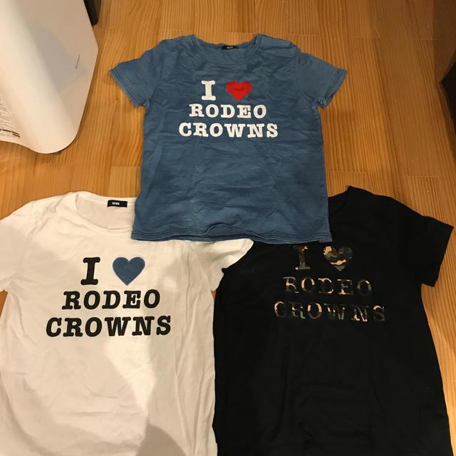 RODEO CROWNS(ロデオクラウンズ)のロデオクラウンズ 半袖 黒 白 デニム レディースのトップス(Tシャツ(半袖/袖なし))の商品写真
