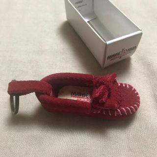 ミネトンカ(Minnetonka)の値下げしました！ミネトンカ モカシン チャーム(キーホルダー)