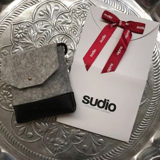 sudio イヤホン ポーチ(ポーチ)