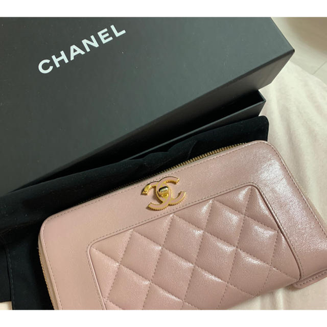 CHANEL(シャネル)のシャネル 長財布 レディースのファッション小物(財布)の商品写真