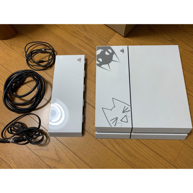 PS4  本体　グレイシャー・ホワイト  CUH-1100AB02
