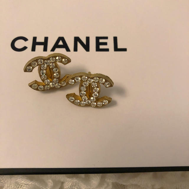 CHANEL イヤリング