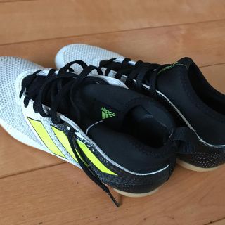 アディダス(adidas)のアディダス　フットサルシューズ(シューズ)