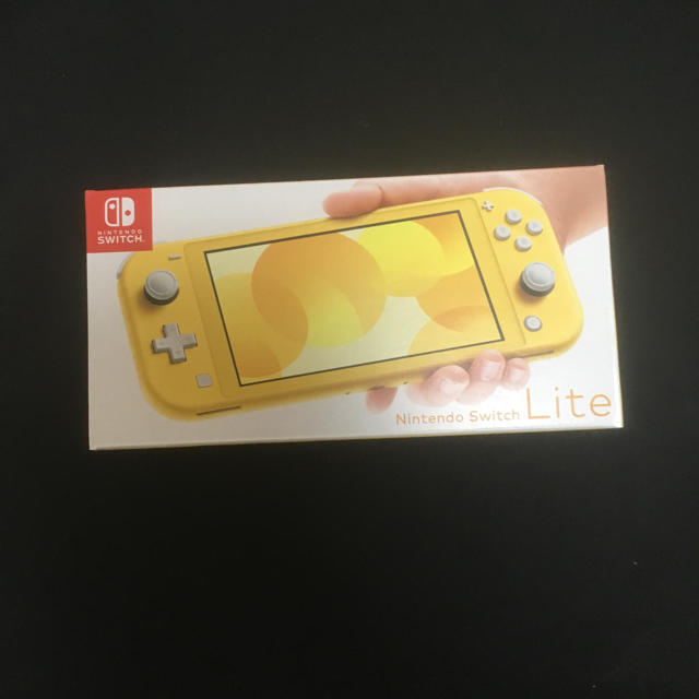 Nintendo Switch Lite イエロー